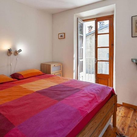 Sunny 1-Bed Apartment In Lovely Mountain Village La Brigue Esterno foto