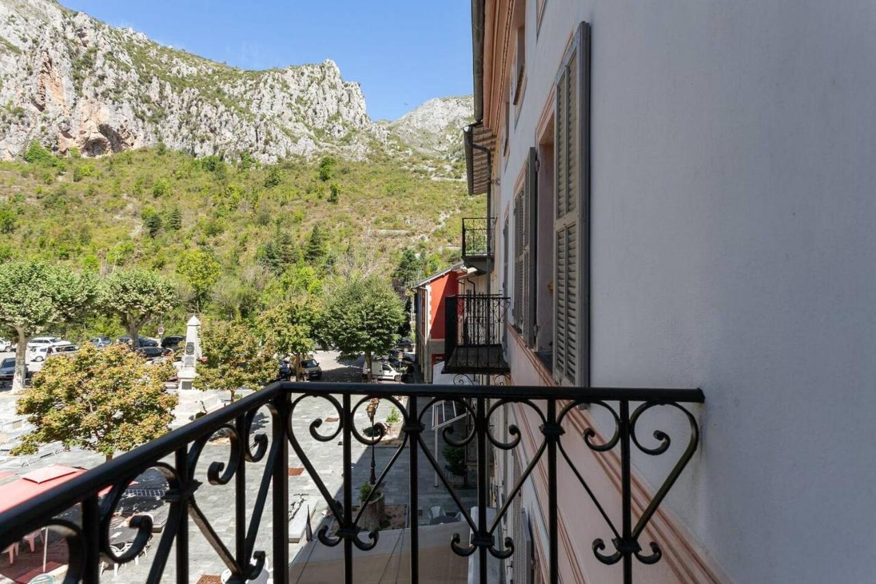 Sunny 1-Bed Apartment In Lovely Mountain Village La Brigue Esterno foto