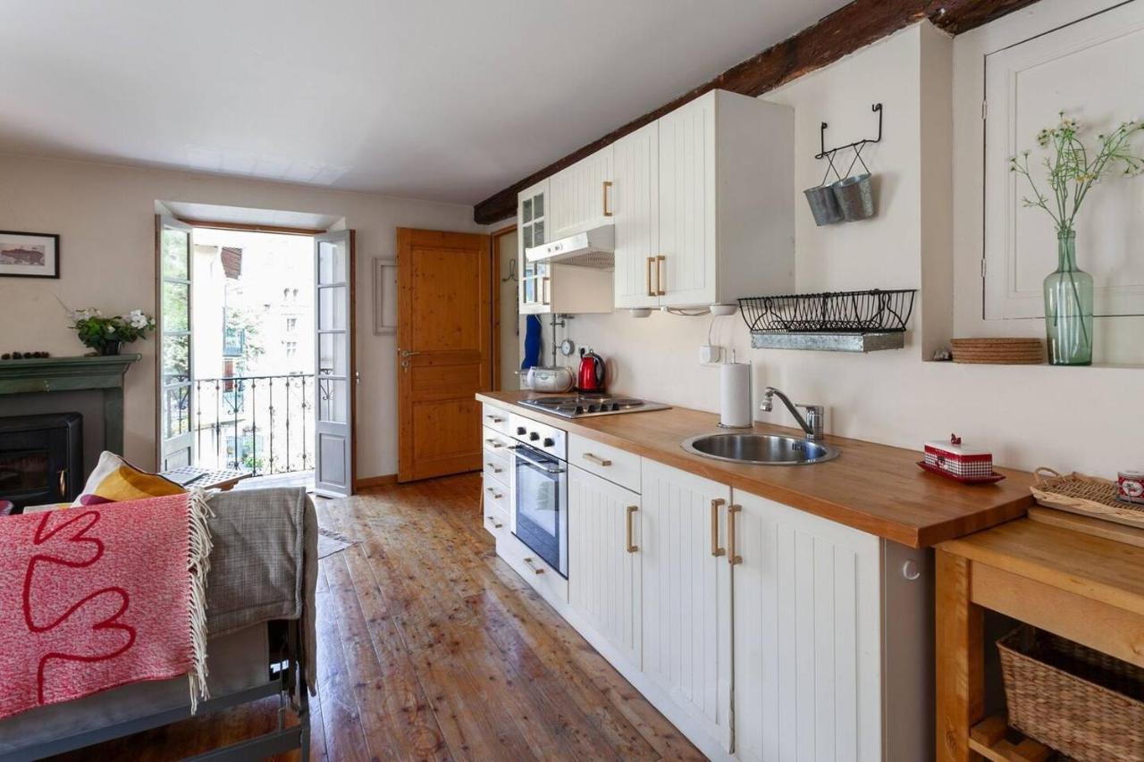 Sunny 1-Bed Apartment In Lovely Mountain Village La Brigue Esterno foto